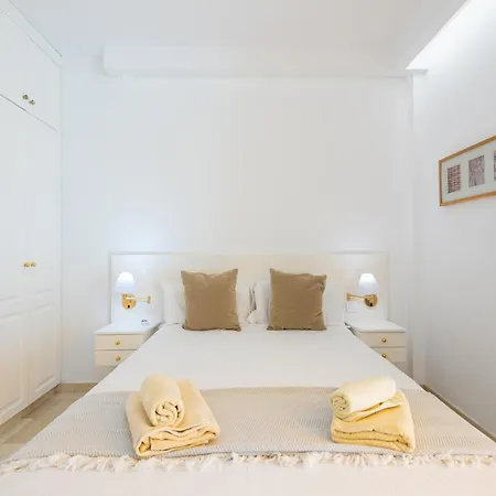 The House In Has 2 Bedrooms Casa vacanze *